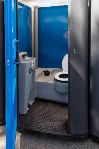 Best Portable bathroom rental  in Albany, KY
