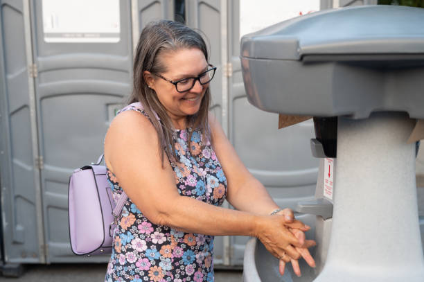 Best Best portable toilet rental  in Albany, KY